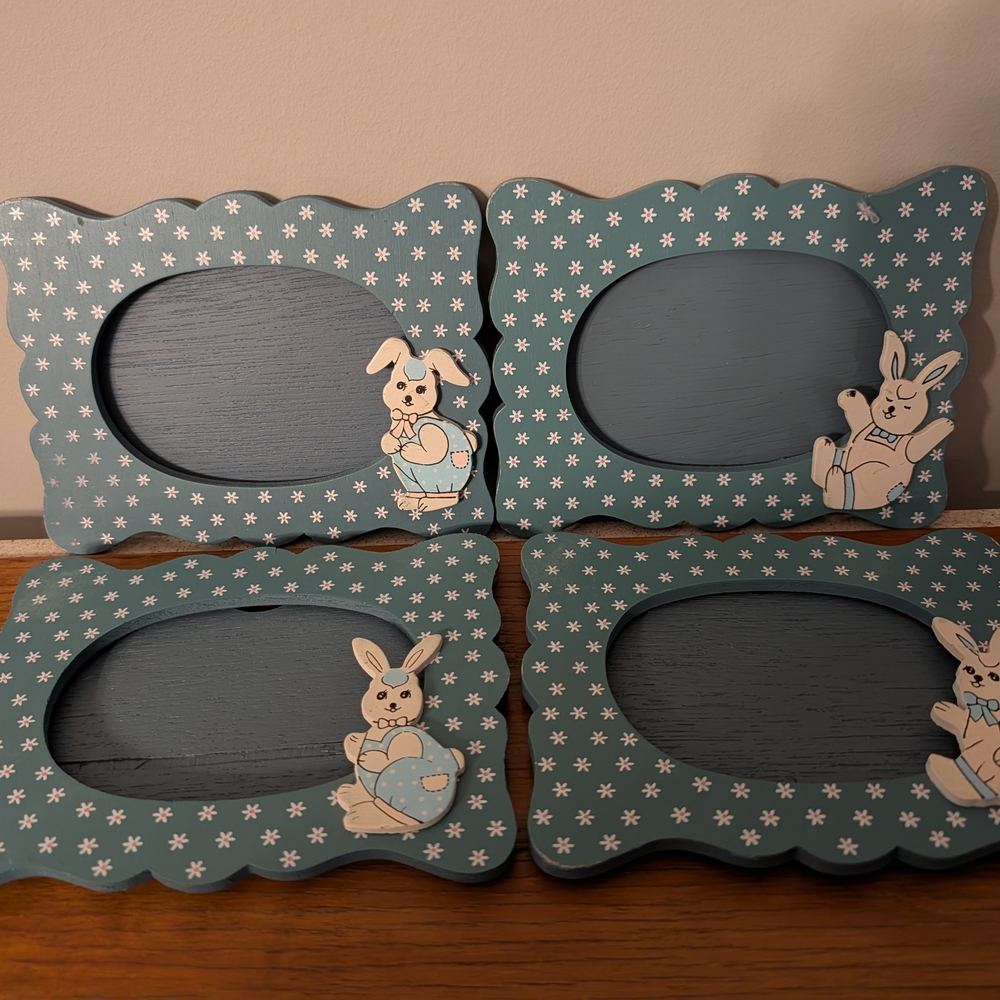 Blue Bunny Vintage Decorative Photo Frame Set